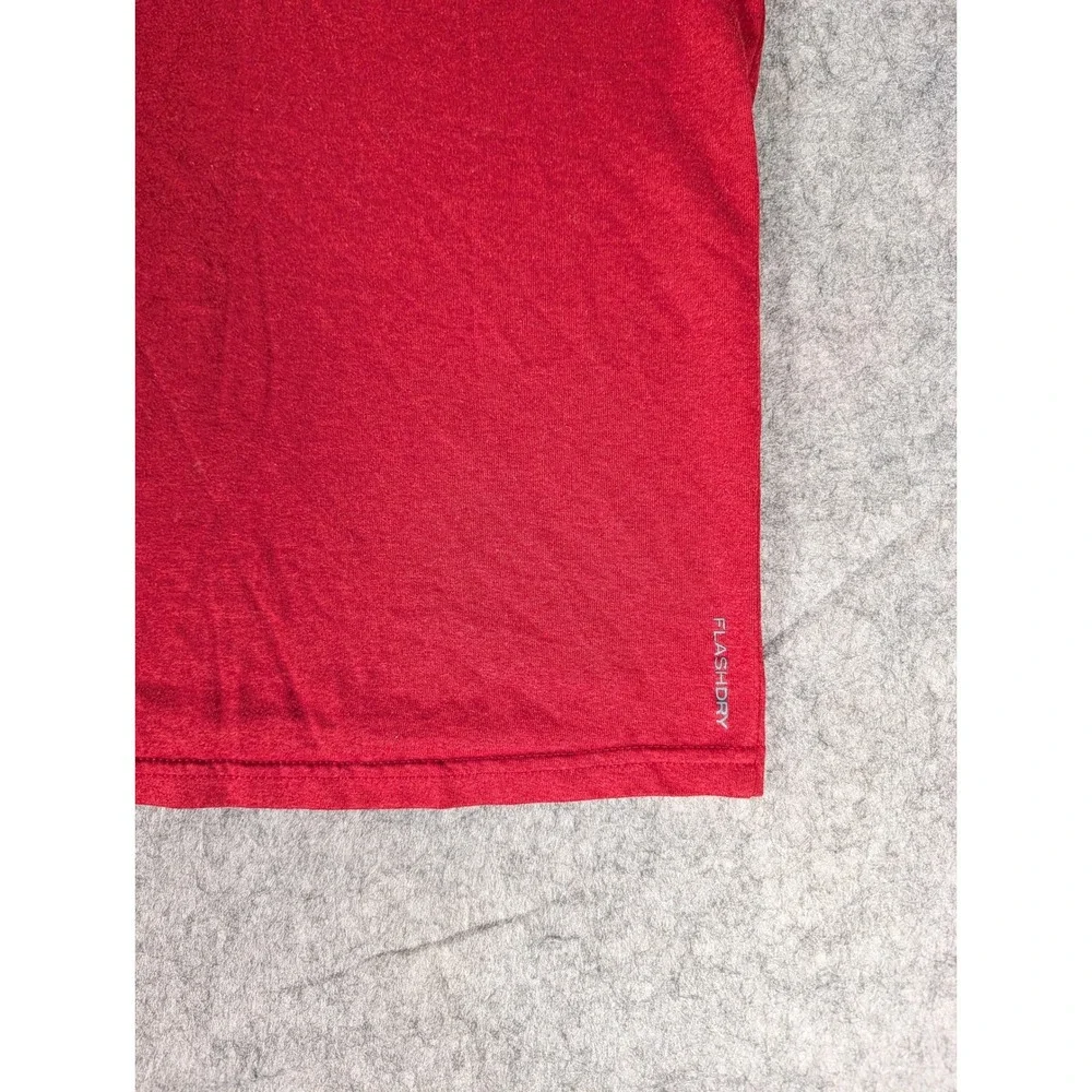 The North Face Mens FlashDry Short Sleeve Performance Tee Red Heathered Logo